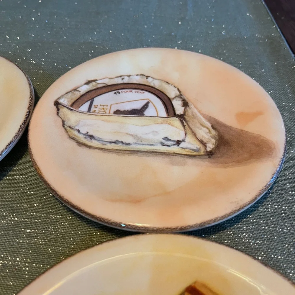 Williams Sonoma Set of 4 Fromage Cheese Appetizer Plates Made in Italy